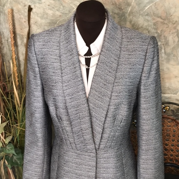 Tahari 🌹 stunning suit jacket coat blazer. - Picture 3 of 12